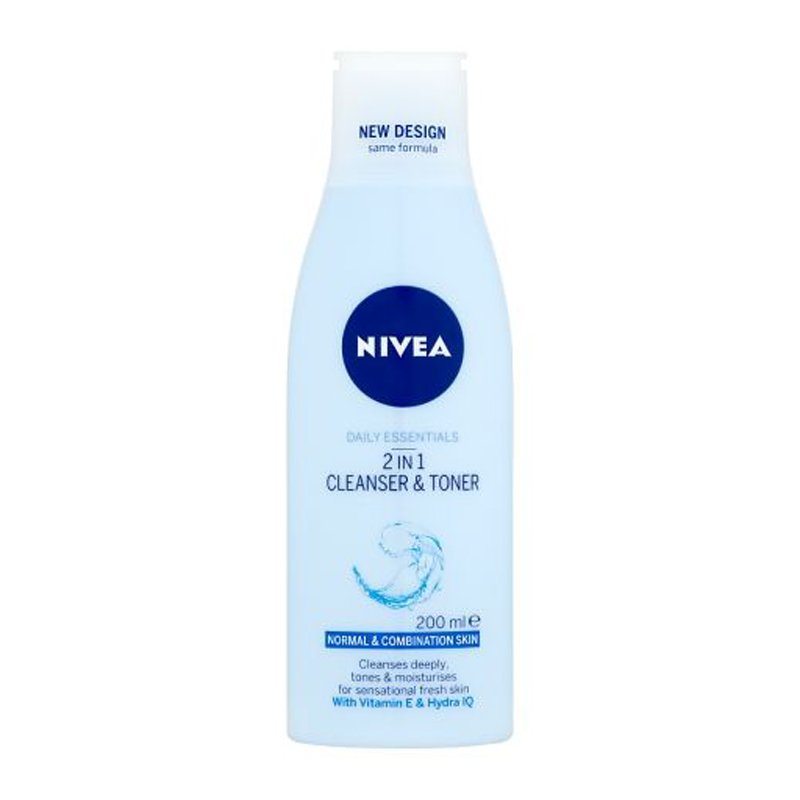 Nivea Daily Essentials 2 In 1 Cleanser And Toner For Normal-Combination Skin 200ml