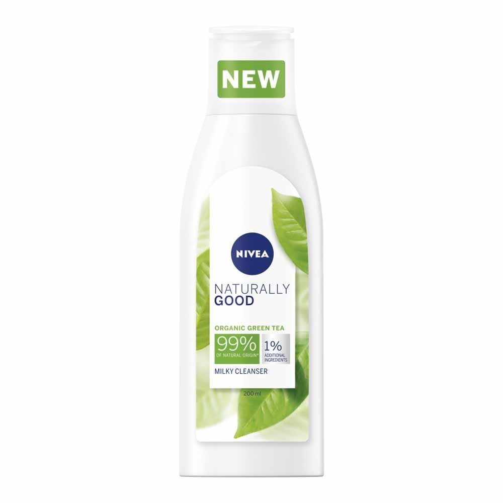 Nivea Naturally Good Milky Face Cleanser 200ml
